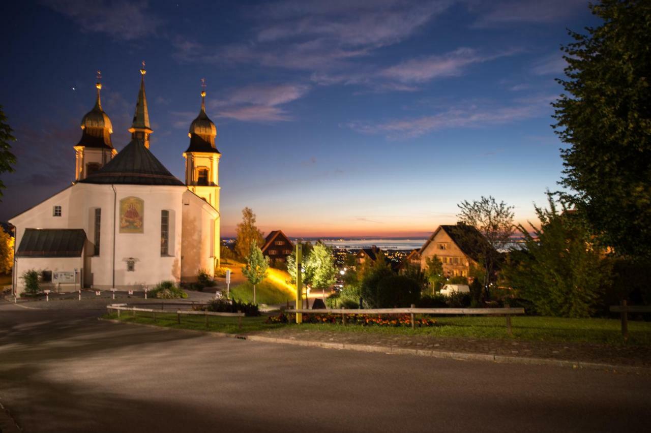 Gasthof Kreuz Bildstein Exterior foto
